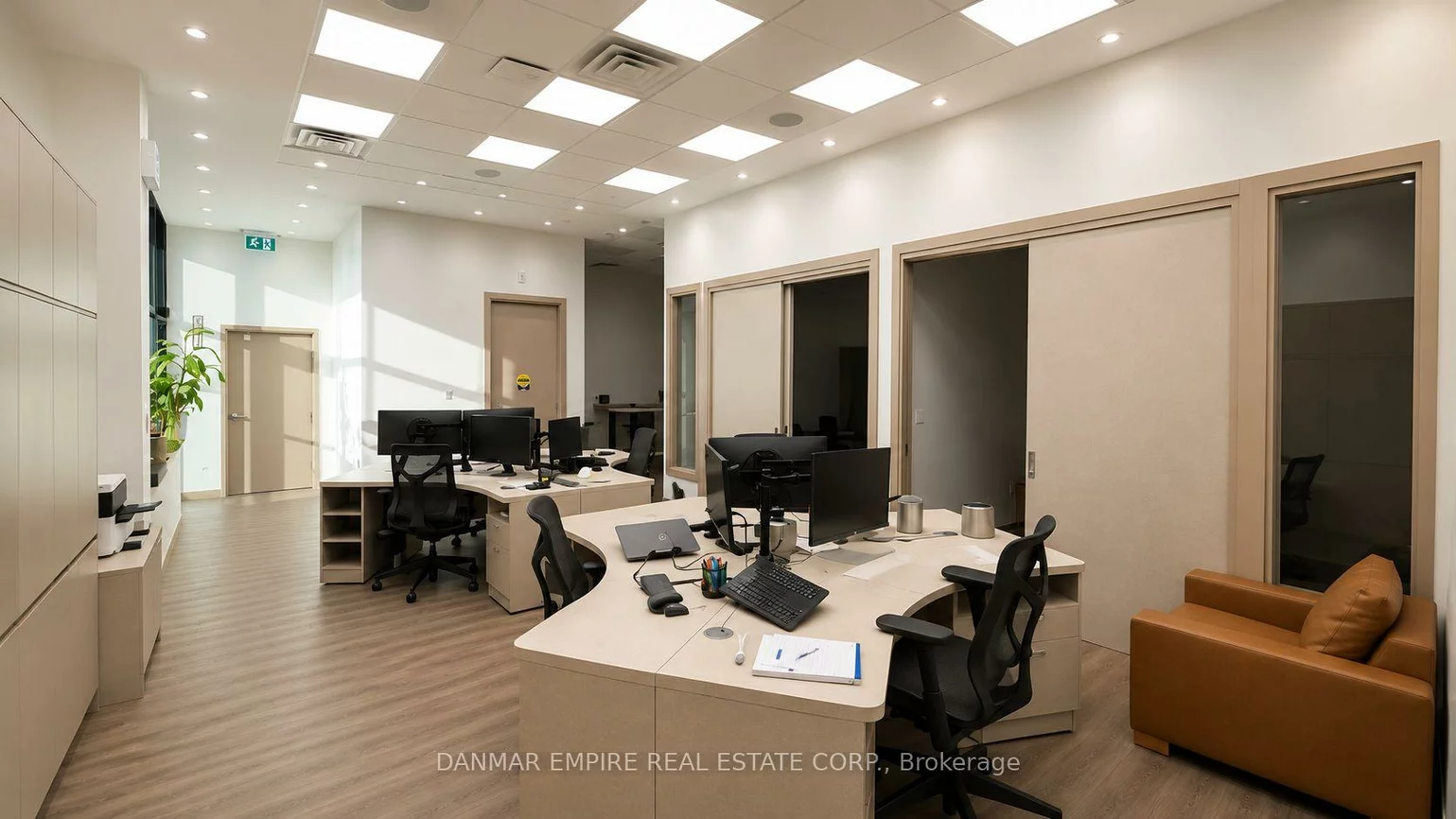 2165, Buckingham, 1021 - WP Winston Park, Oakville