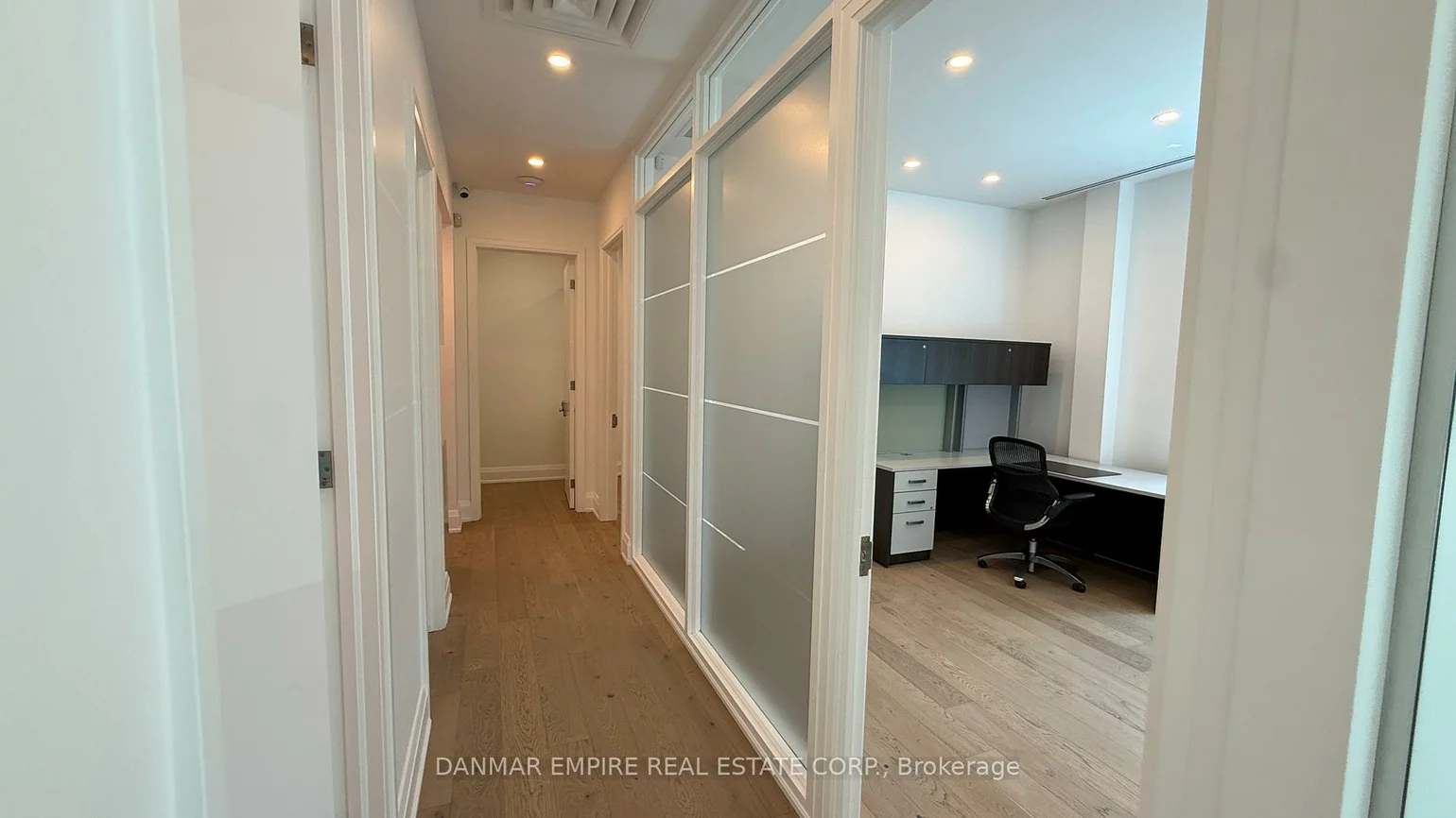 2380, Bristol, 1021 - WP Winston Park, Oakville
