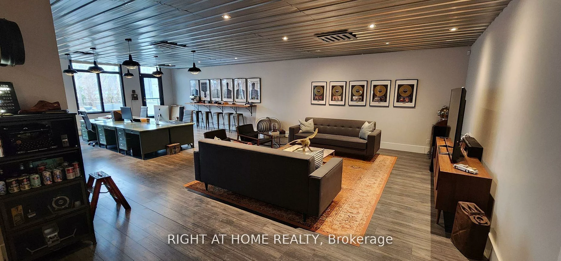 334, Lakeshore, 1013 - OO Old Oakville, Oakville