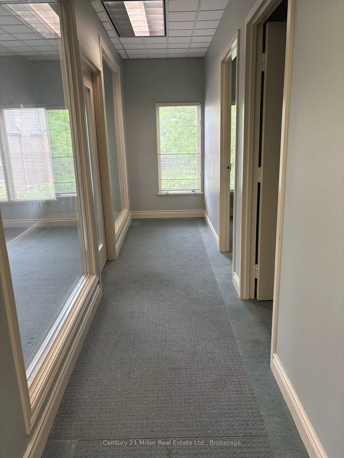 2898, South Sheridan, 1021 - WP Winston Park, Oakville