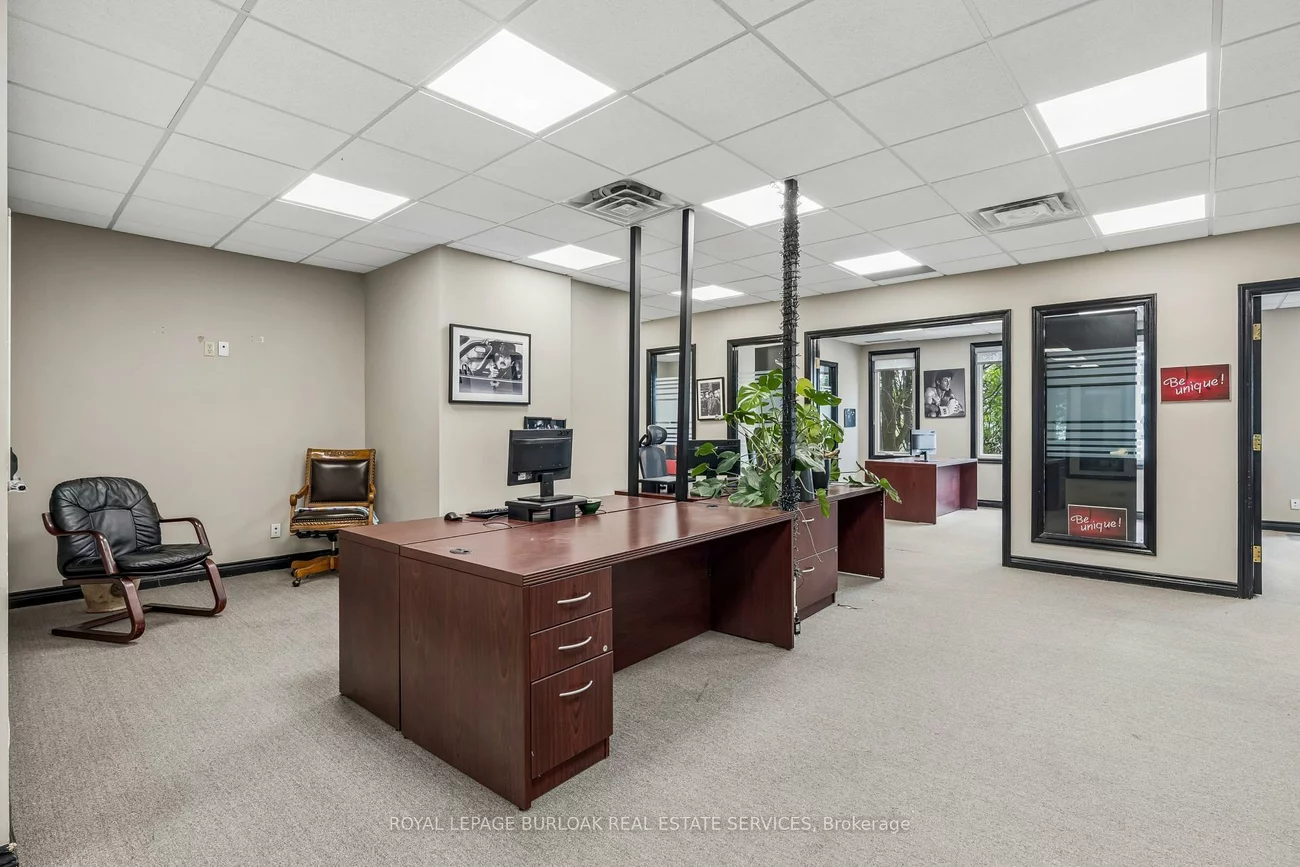 2904, South Sheridan, 1021 - WP Winston Park, Oakville
