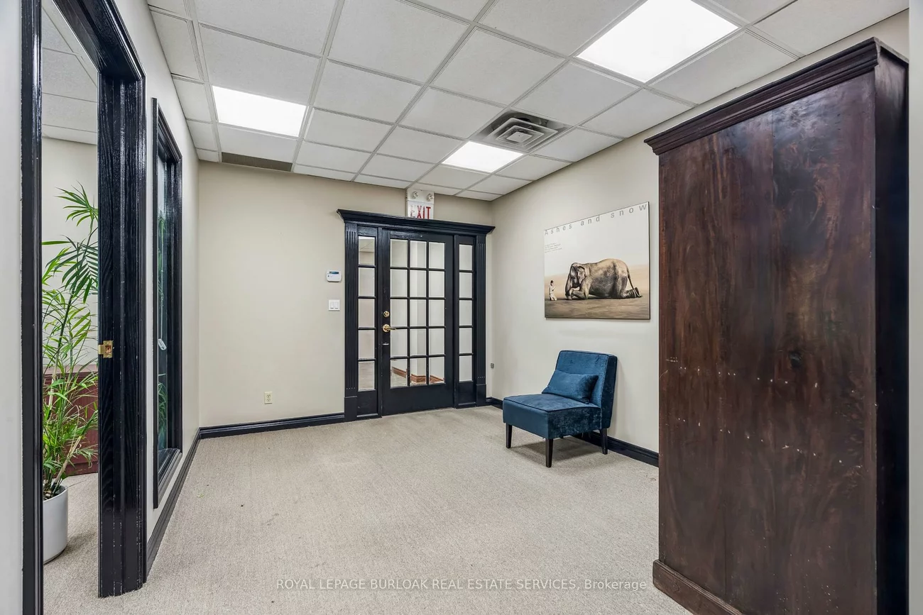 2904, South Sheridan, 1021 - WP Winston Park, Oakville
