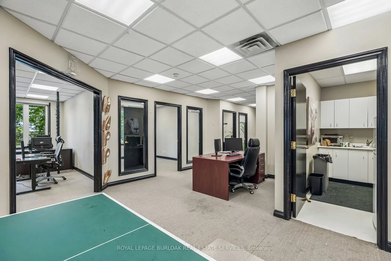 2904, South Sheridan, 1021 - WP Winston Park, Oakville