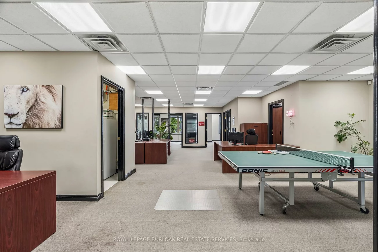 2904, South Sheridan, 1021 - WP Winston Park, Oakville