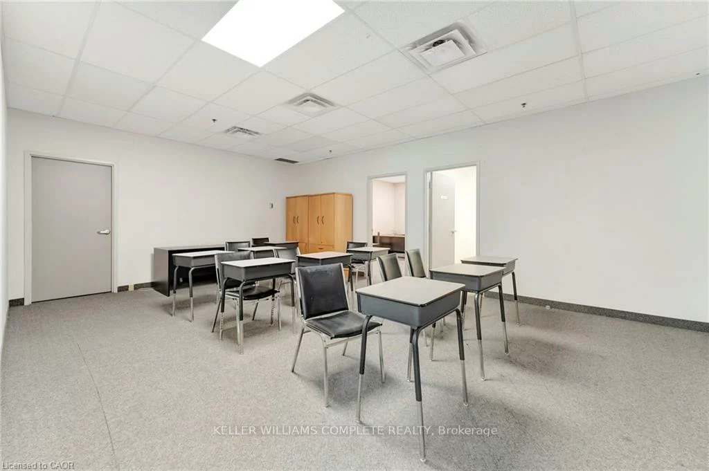 2189, SPEERS, 1001 - BR Bronte, Oakville