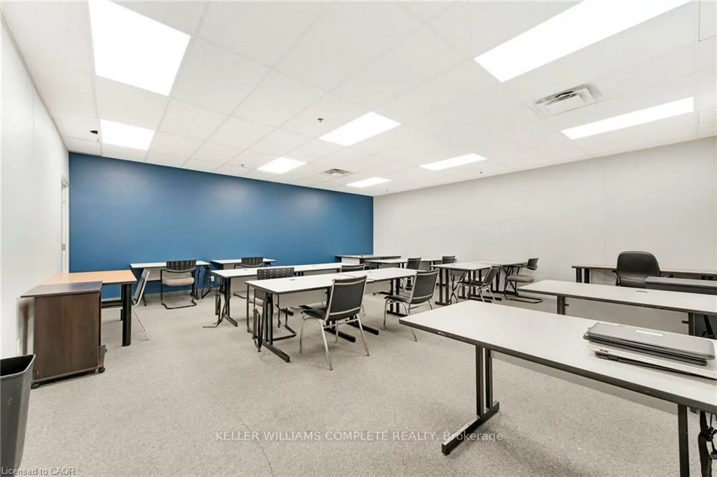 2189, SPEERS, 1001 - BR Bronte, Oakville