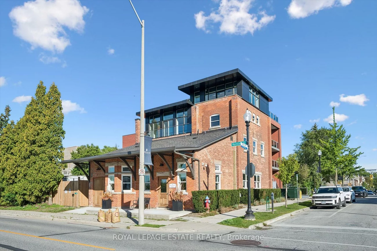 139, Thomas, 1013 - OO Old Oakville, Oakville