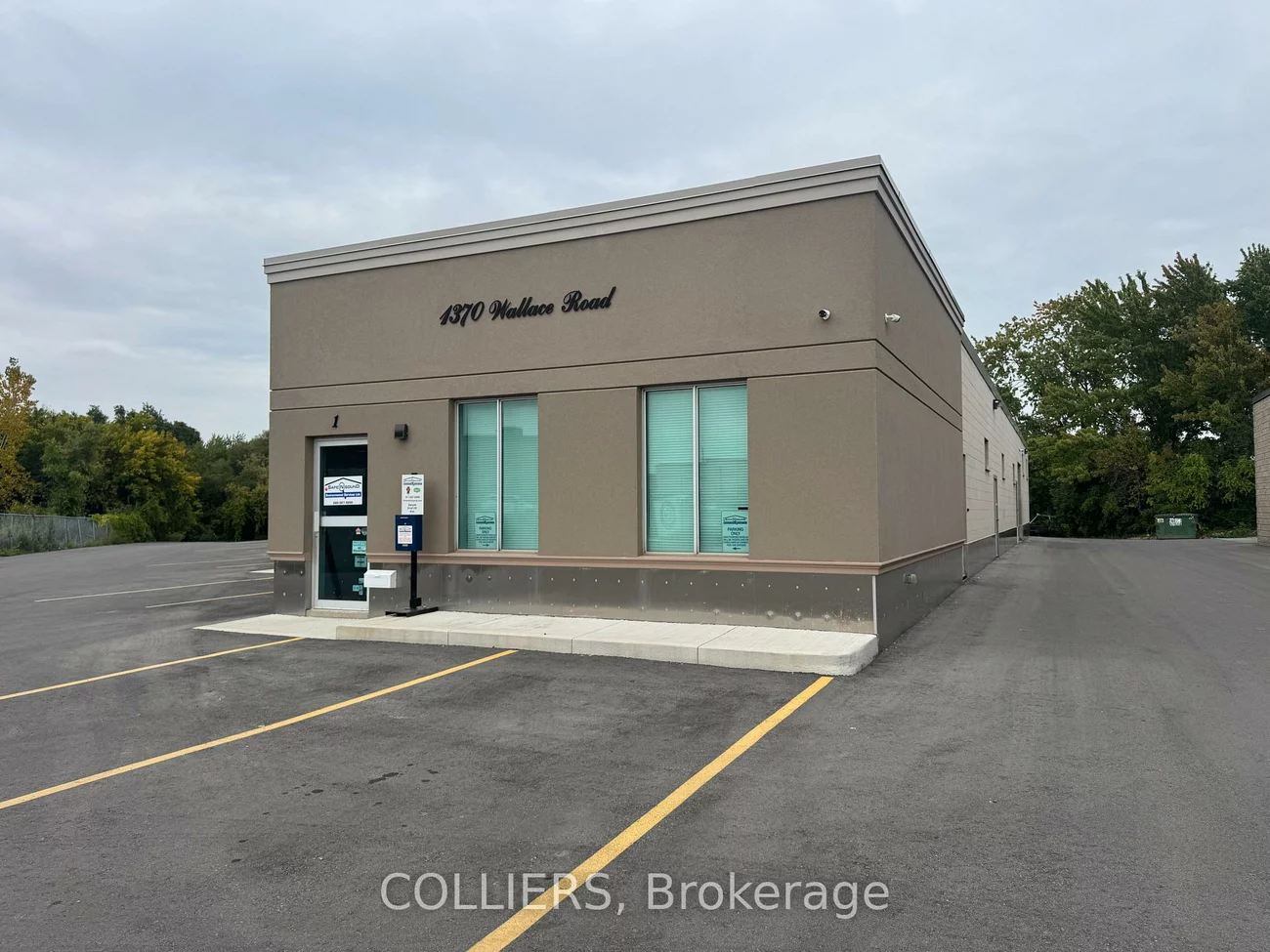 1370, Wallace, 1014 - QE Queen Elizabeth, Oakville