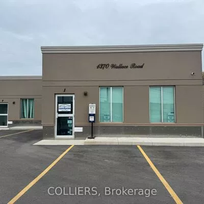 1370, Wallace, 1014 - QE Queen Elizabeth, Oakville