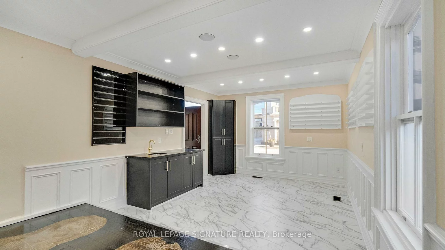140, Trafalgar, 1008 - GO Glenorchy, Oakville