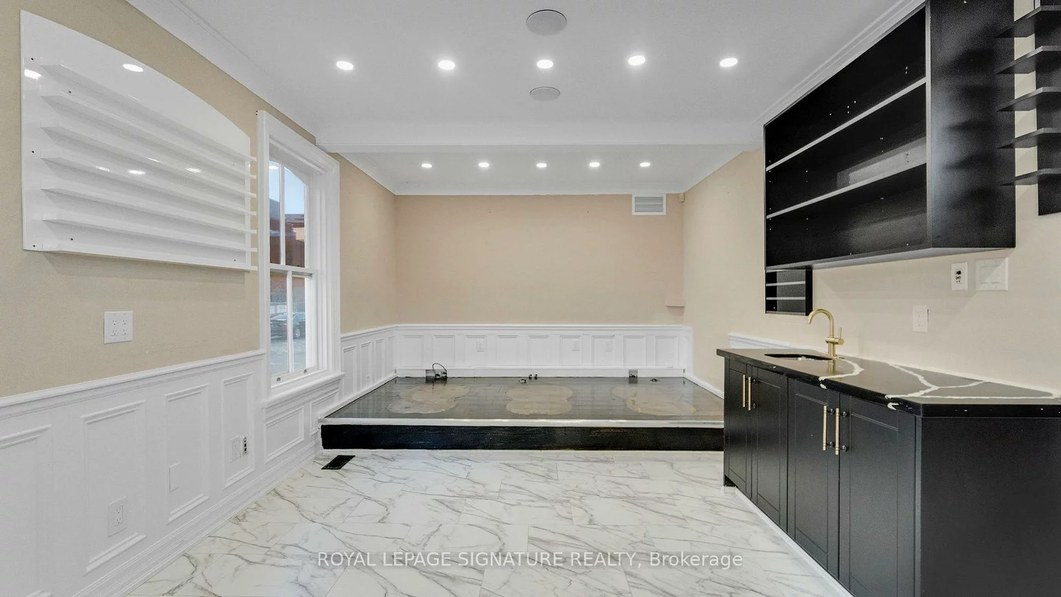 140, Trafalgar, 1008 - GO Glenorchy, Oakville