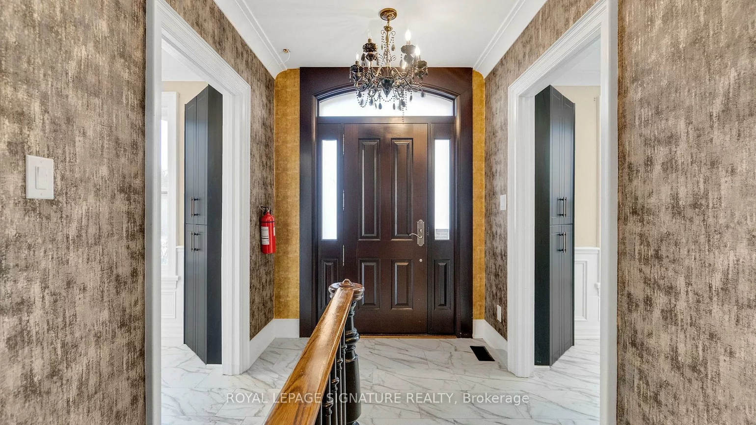 140, Trafalgar, 1008 - GO Glenorchy, Oakville