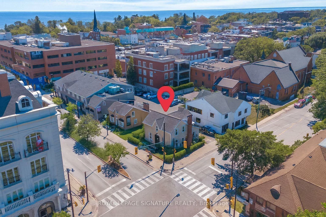 140, Trafalgar, 1008 - GO Glenorchy, Oakville