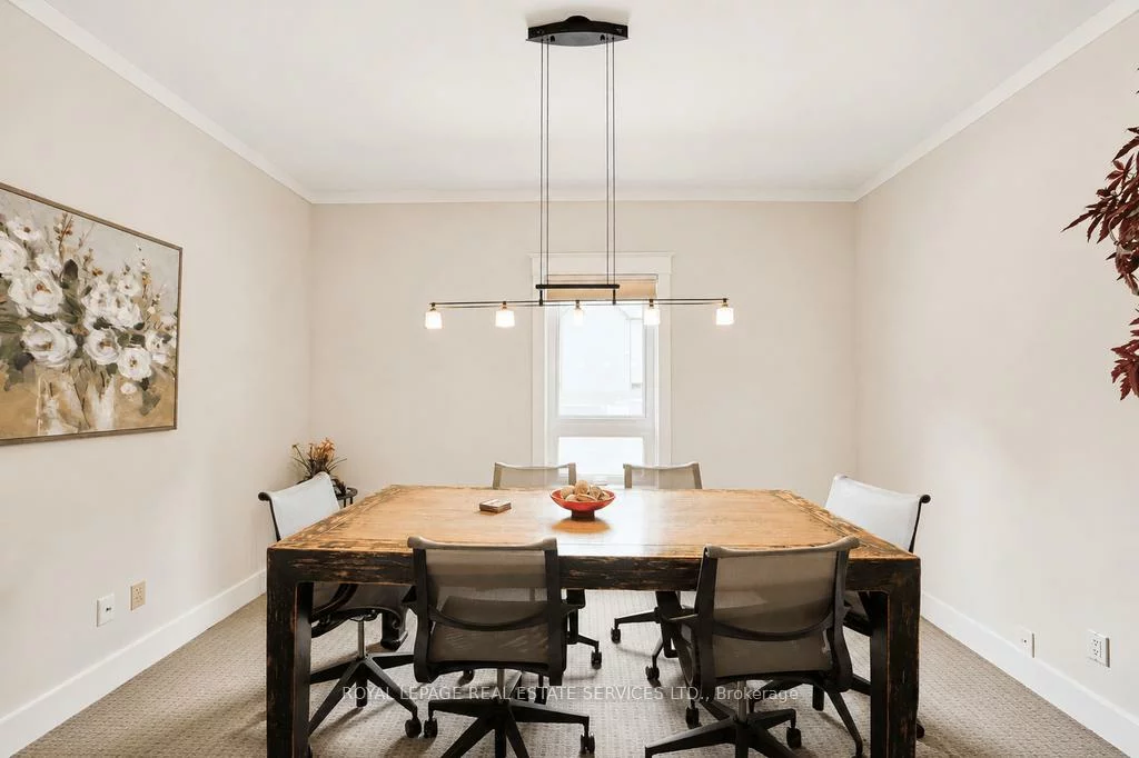 34, Rebecca, 1002 - CO Central, Oakville
