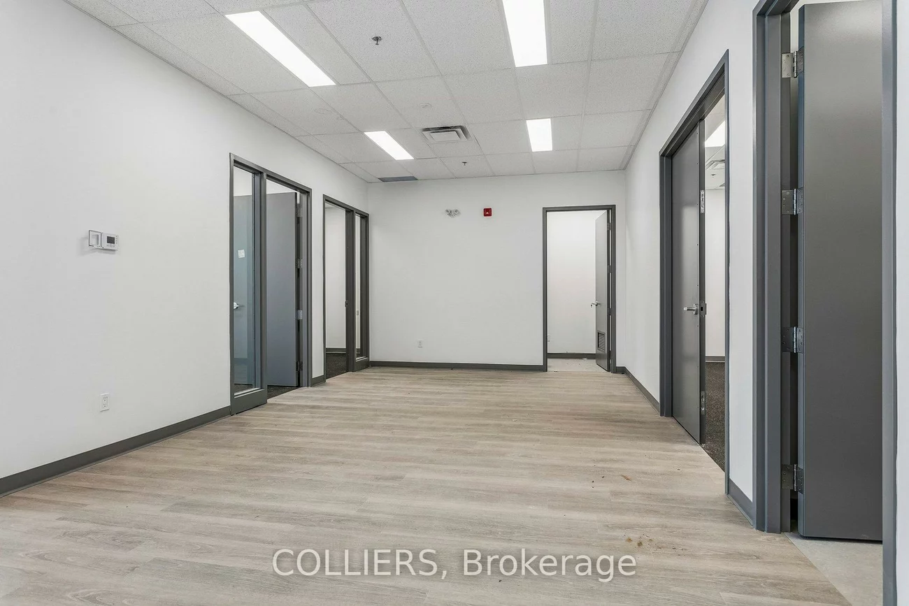 2360, Bristol, 1021 - WP Winston Park, Oakville