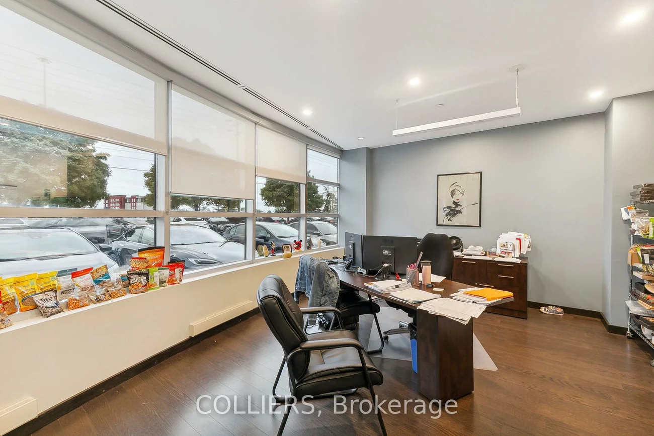 2351, Upper Middle, 1021 - WP Winston Park, Oakville