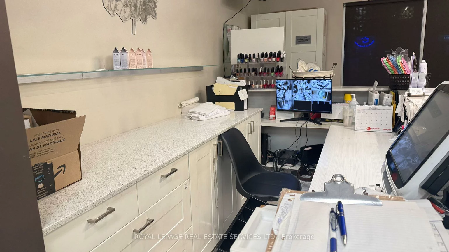 146, Lakeshore, 1002 - CO Central, Oakville