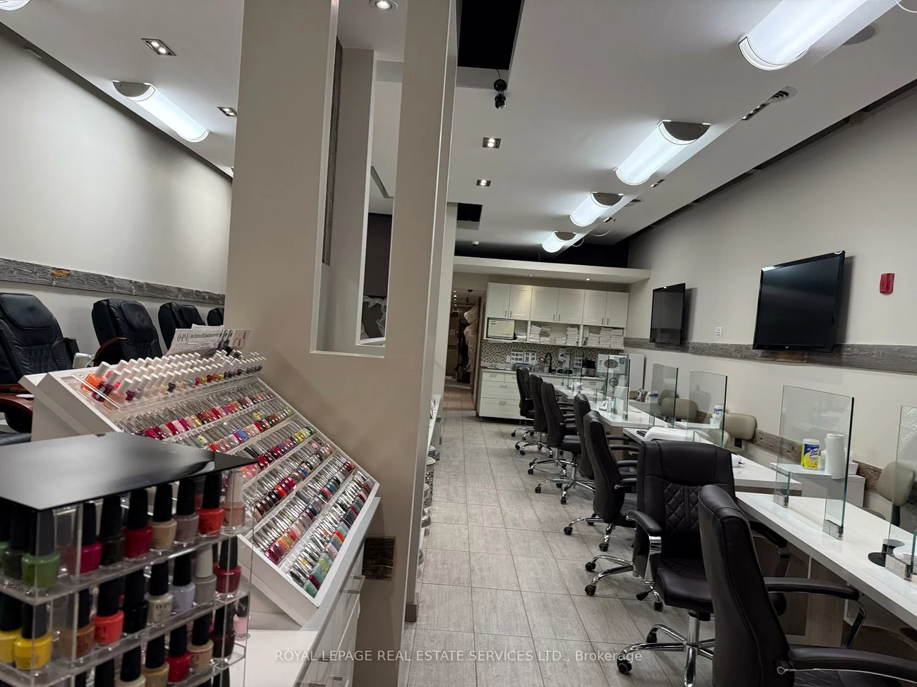 146, Lakeshore, 1002 - CO Central, Oakville