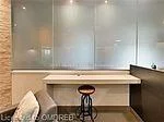 3075, Hospital, 1012 - NW Northwest, Oakville
