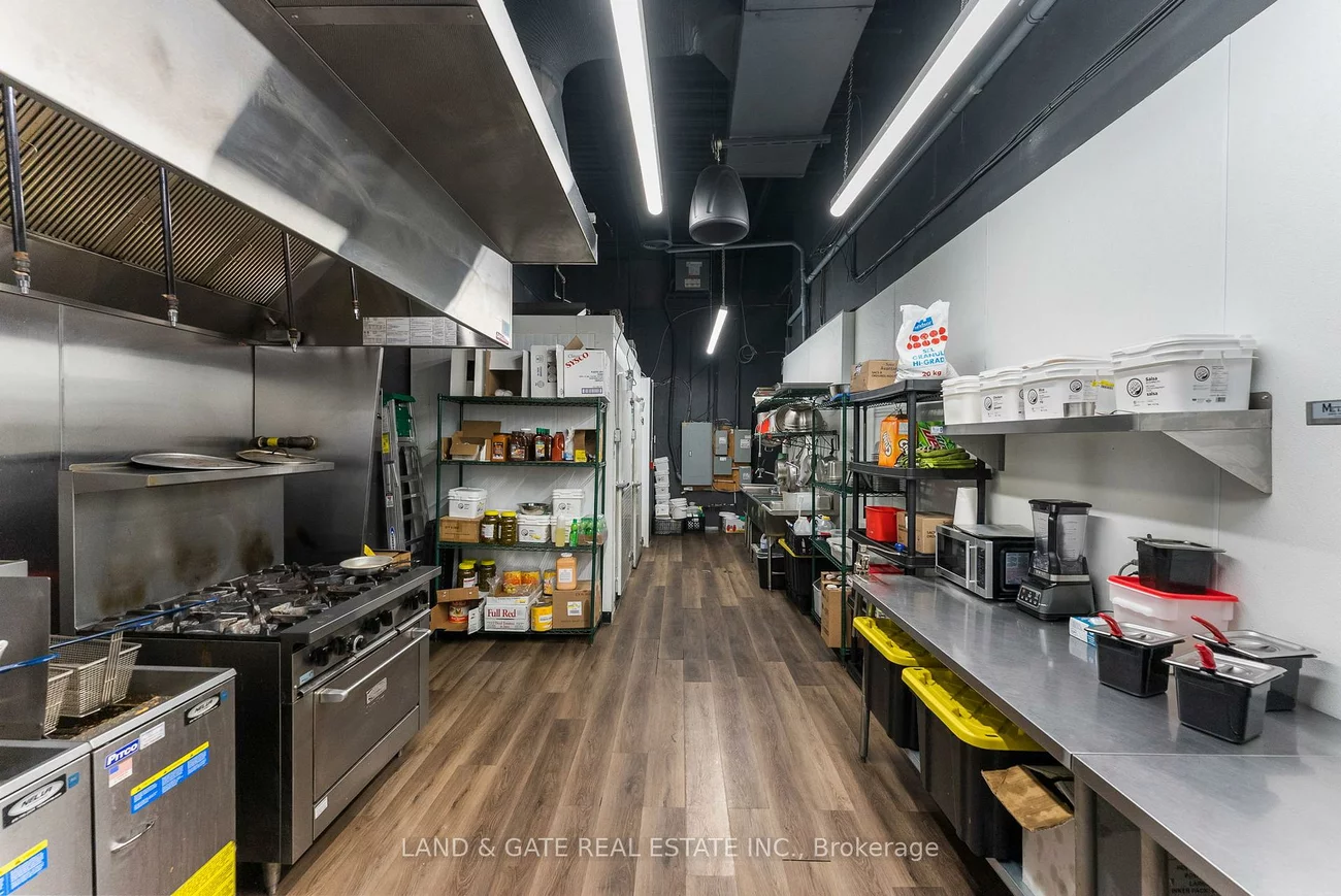 2501, Third, 1022 - WT West Oak Trails, Oakville