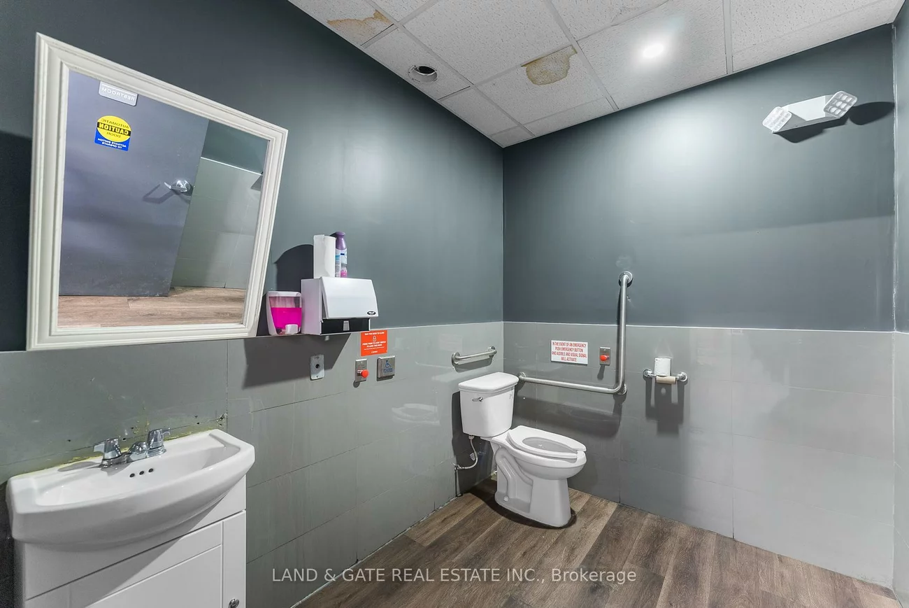 2501, Third, 1022 - WT West Oak Trails, Oakville