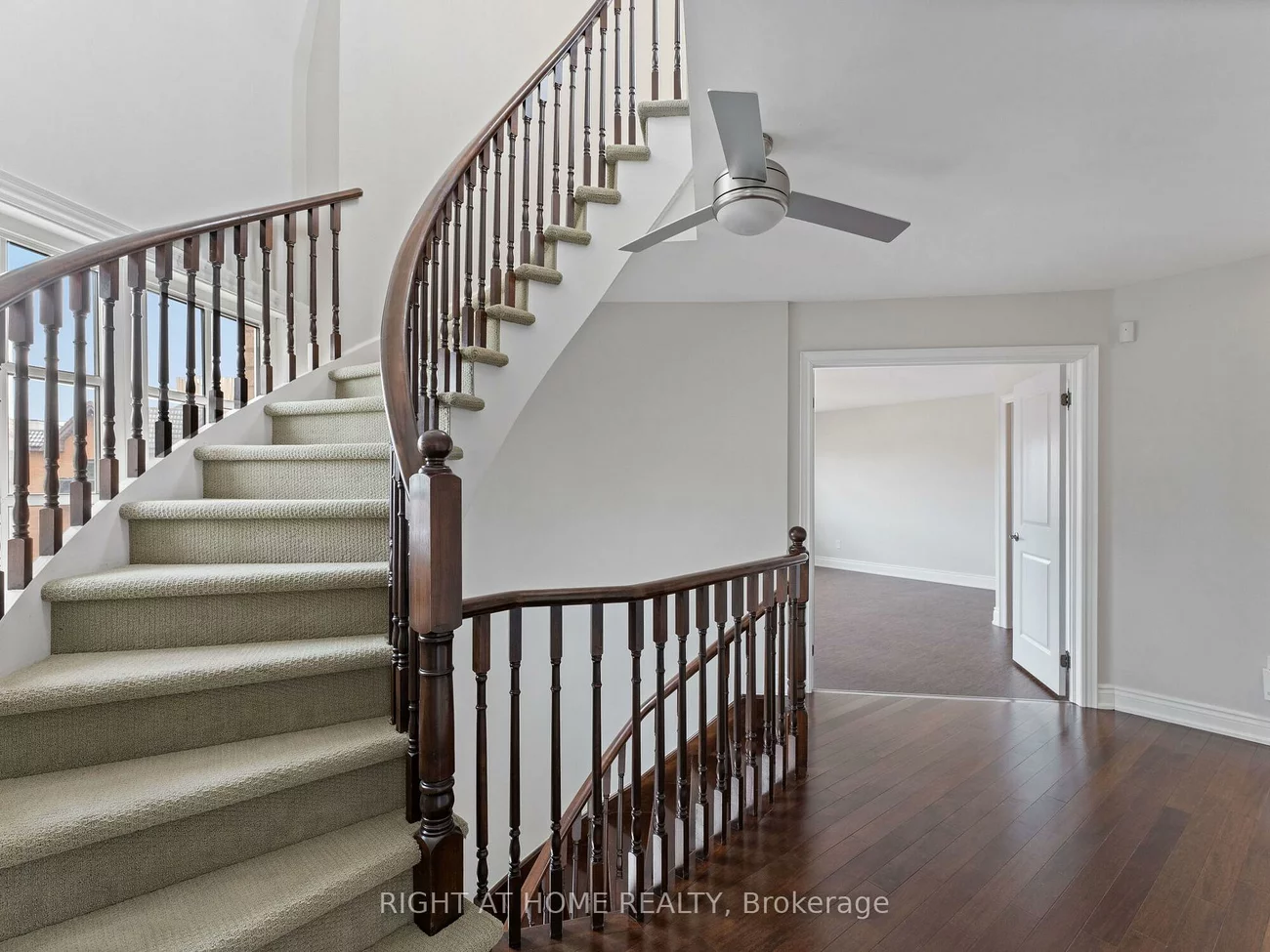 120, Bronte, 1001 - BR Bronte, Oakville