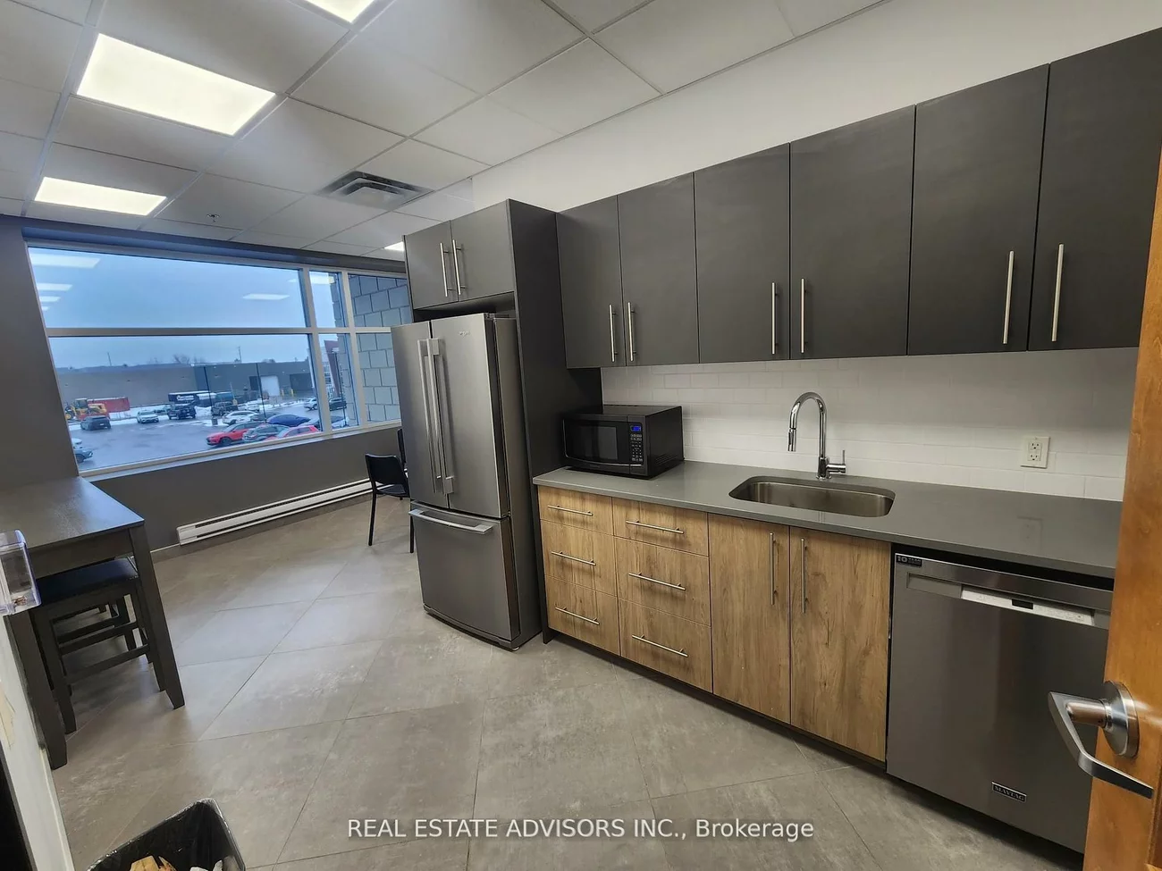 3475, Rebecca, 1014 - QE Queen Elizabeth, Oakville