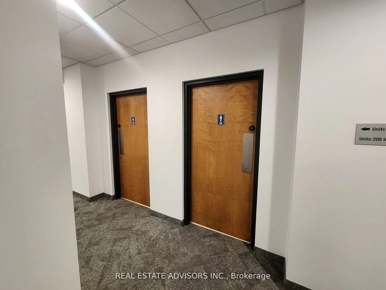 3475, Rebecca, 1014 - QE Queen Elizabeth, Oakville