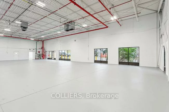 1400, Advance, 1014 - QE Queen Elizabeth, Oakville