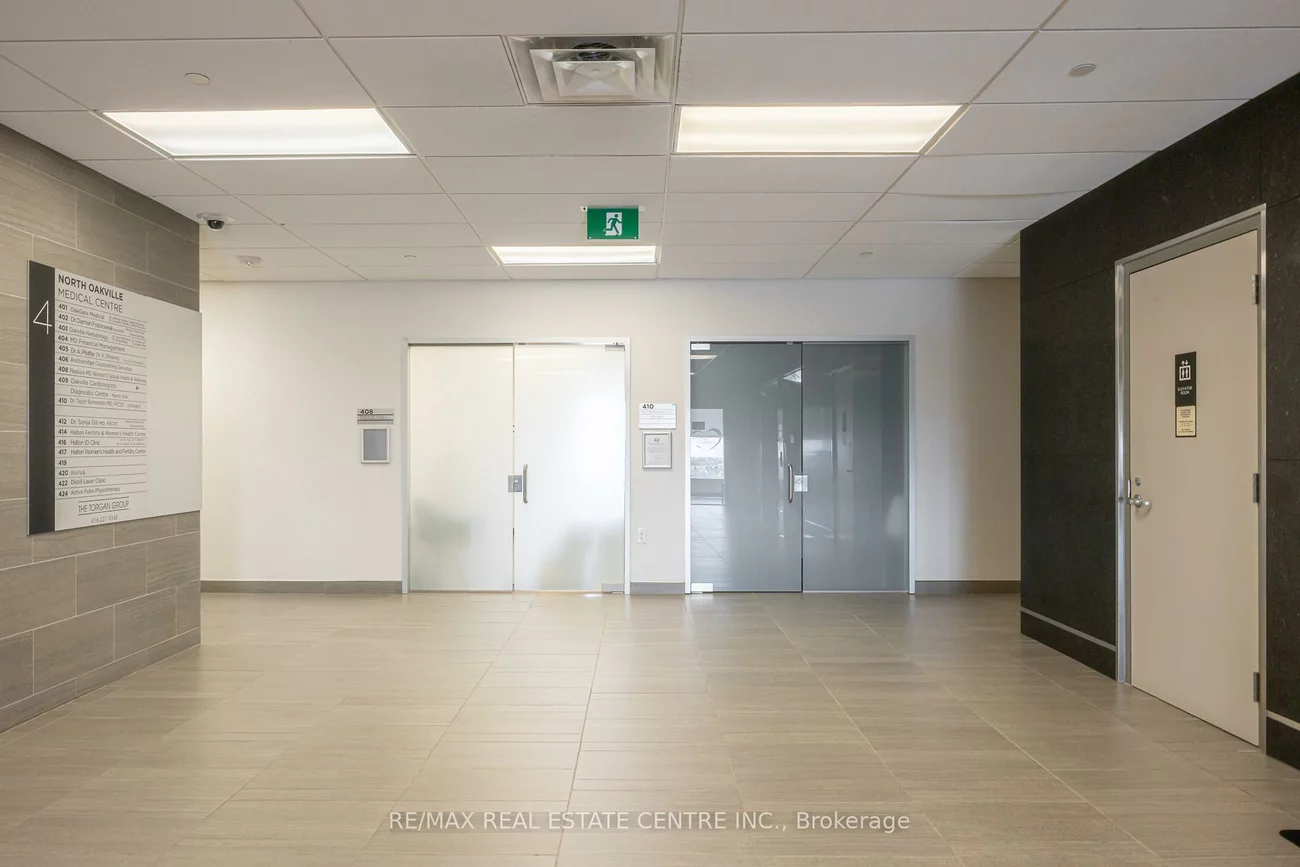3075, Hospital, 1012 - NW Northwest, Oakville