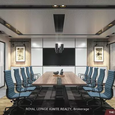1670, North Service, 1014 - QE Queen Elizabeth, Oakville
