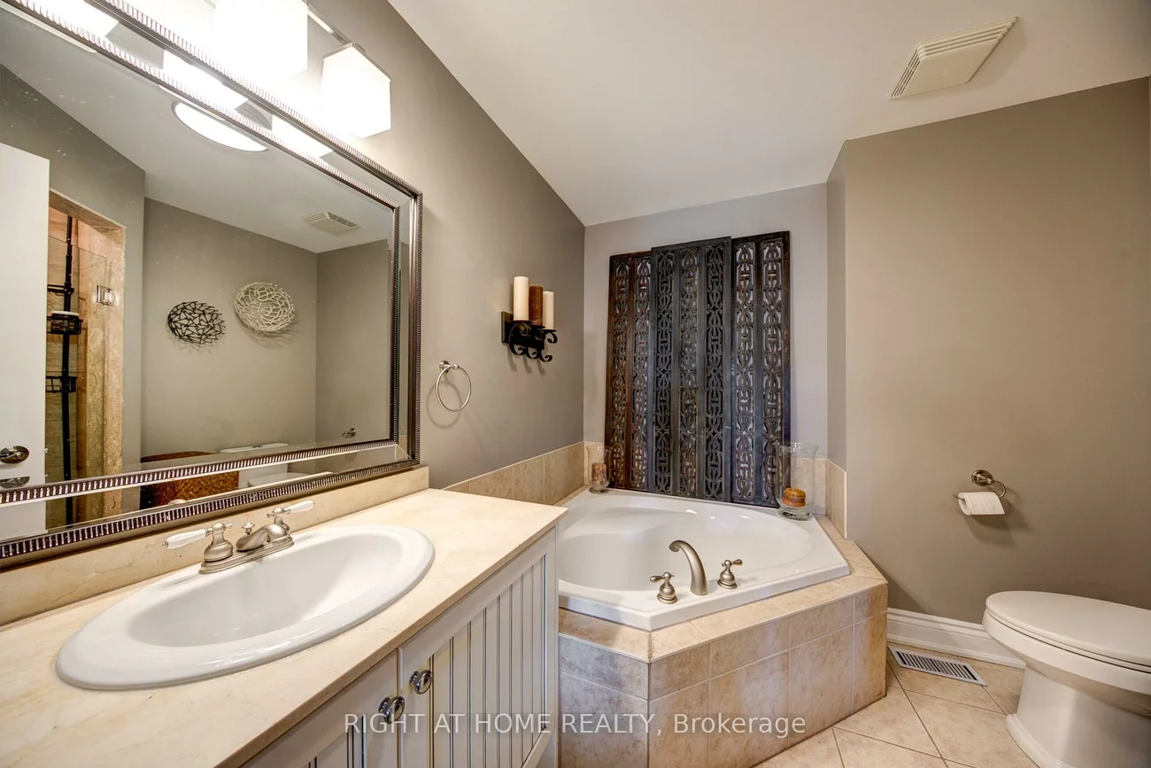 120, BRONTE, 1001 - BR Bronte, Oakville