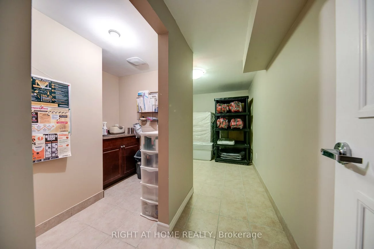 120, BRONTE, 1001 - BR Bronte, Oakville