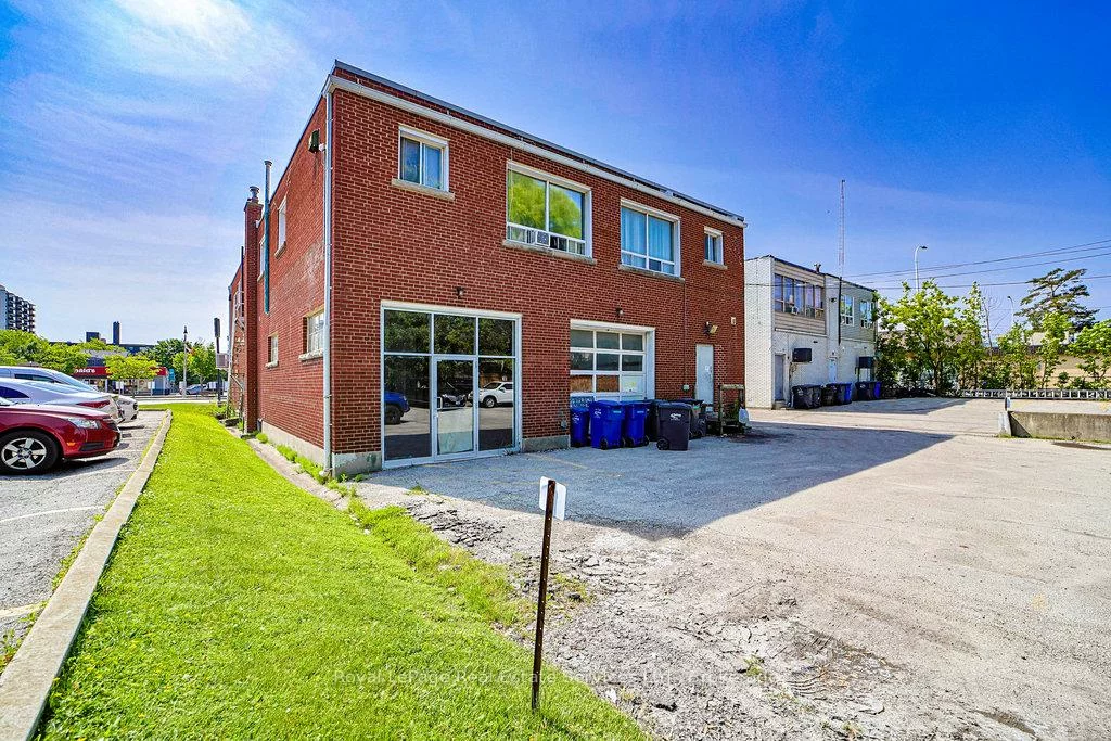 2307 - 2309, Lakeshore, 1001 - BR Bronte, Oakville