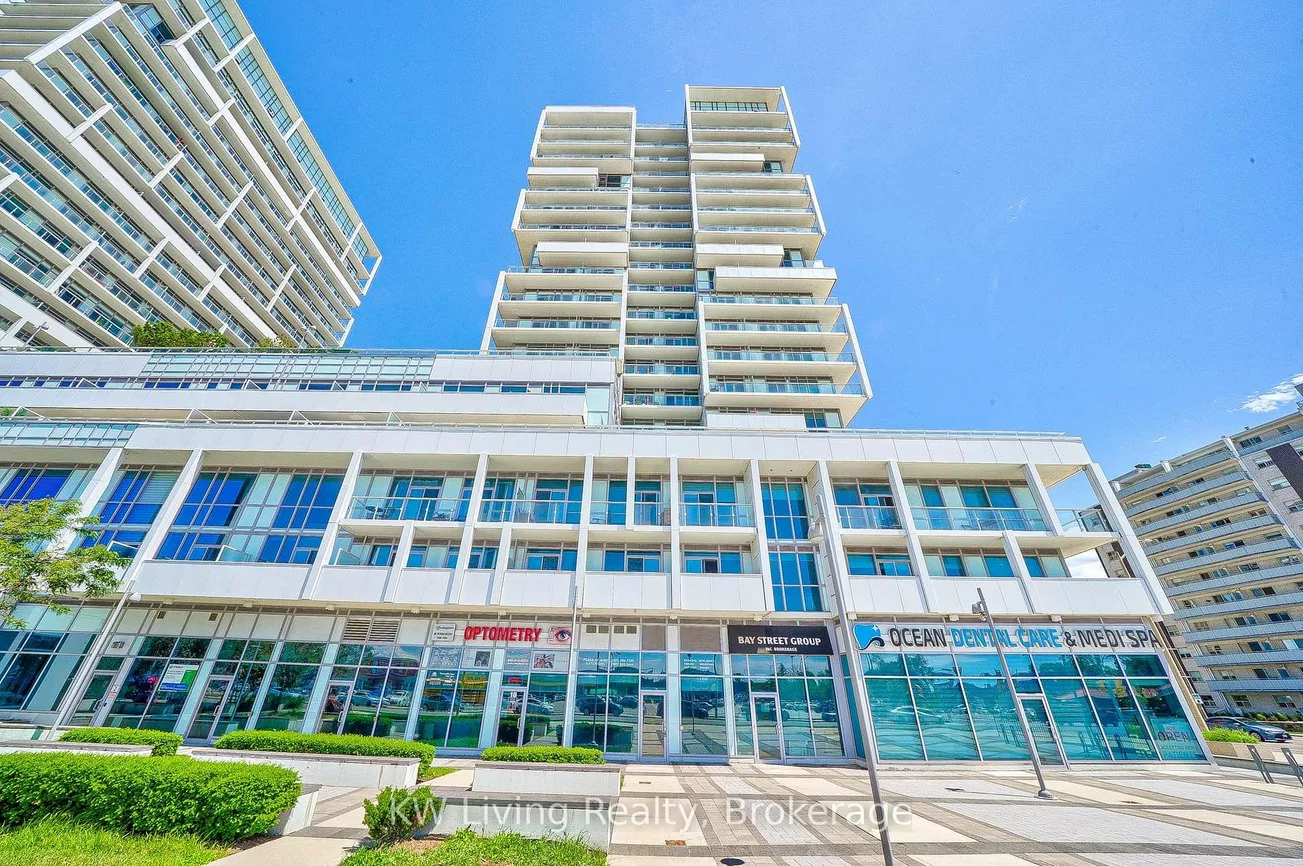 71, Speers, 1014 - QE Queen Elizabeth, Oakville