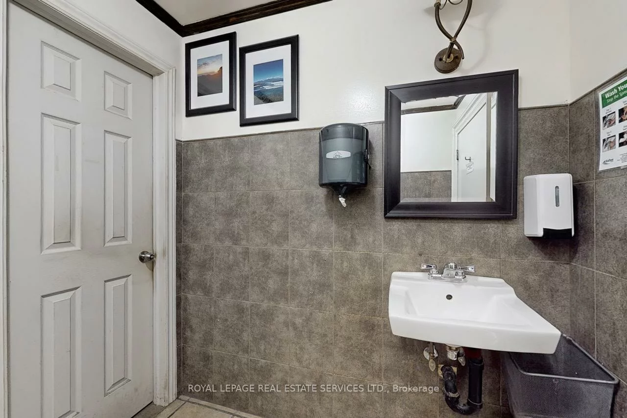 1026, Speers, 1001 - BR Bronte, Oakville