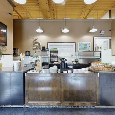 1026, Speers, 1001 - BR Bronte, Oakville