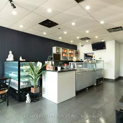1289, Marlborough, 1003 - CP College Park, Oakville