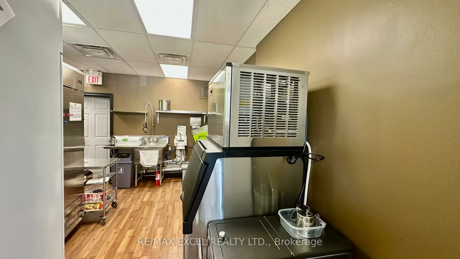 503, Pinegrove, 1020 - WO West, Oakville