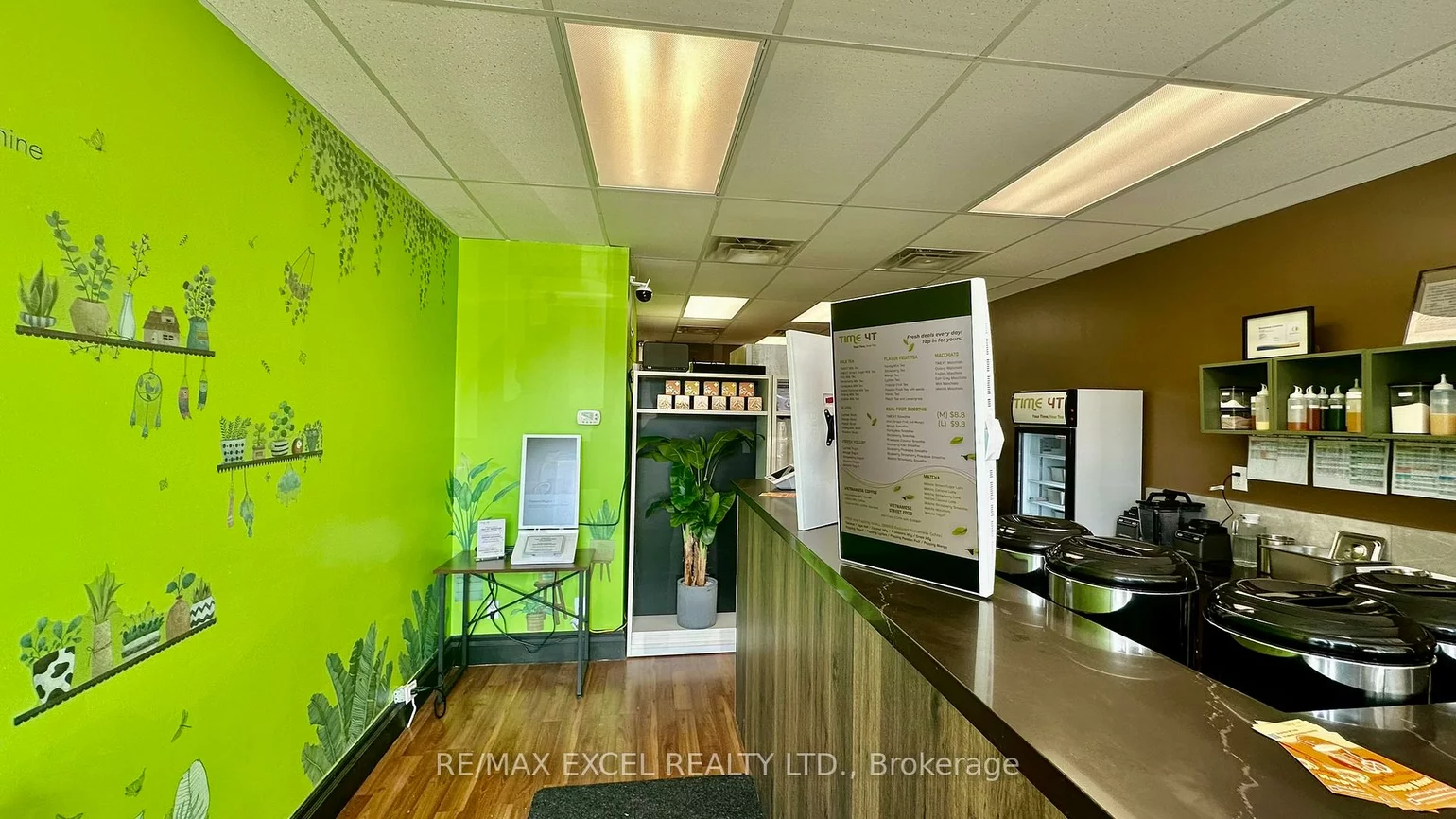 503, Pinegrove, 1020 - WO West, Oakville