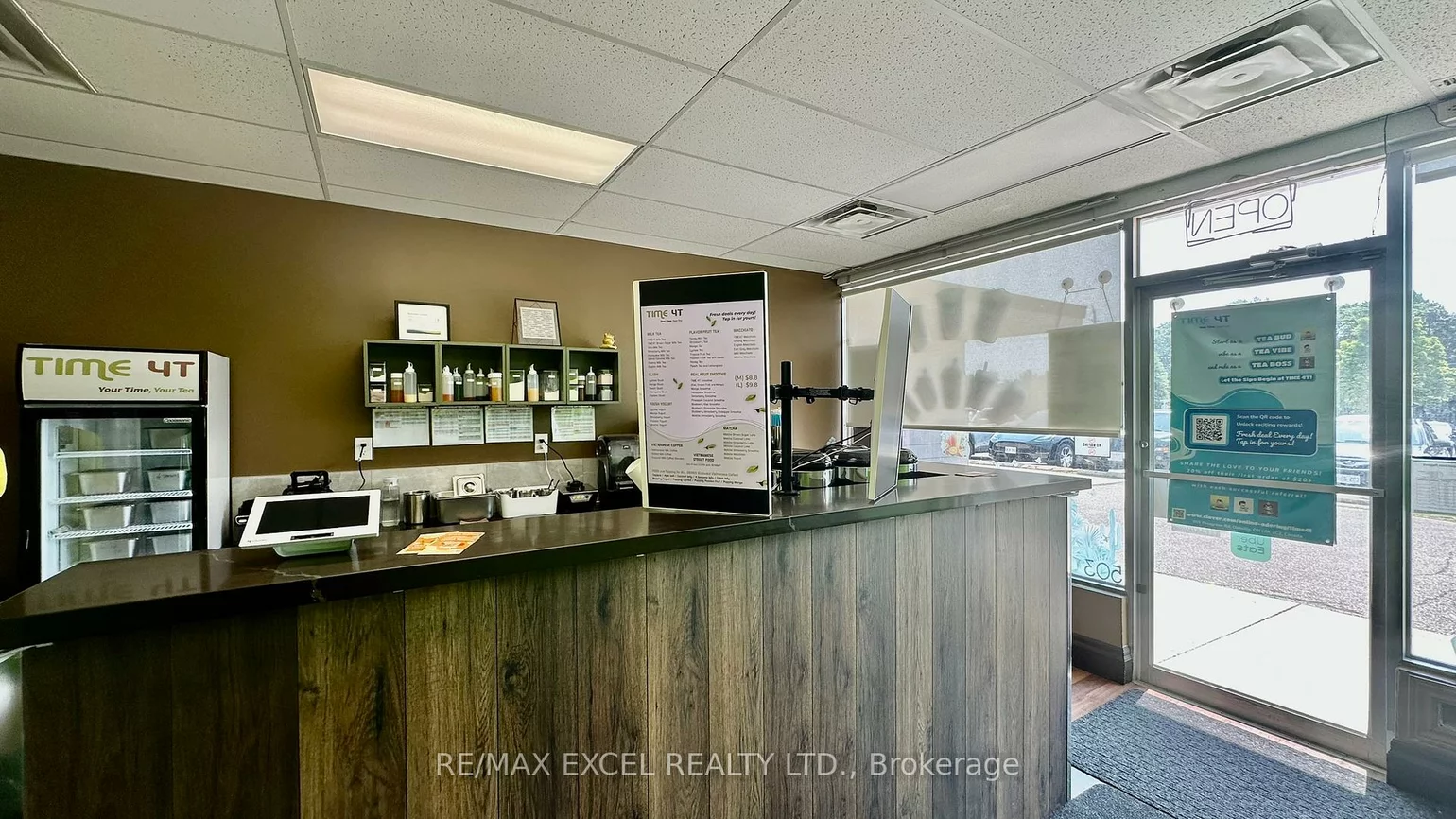 503, Pinegrove, 1020 - WO West, Oakville