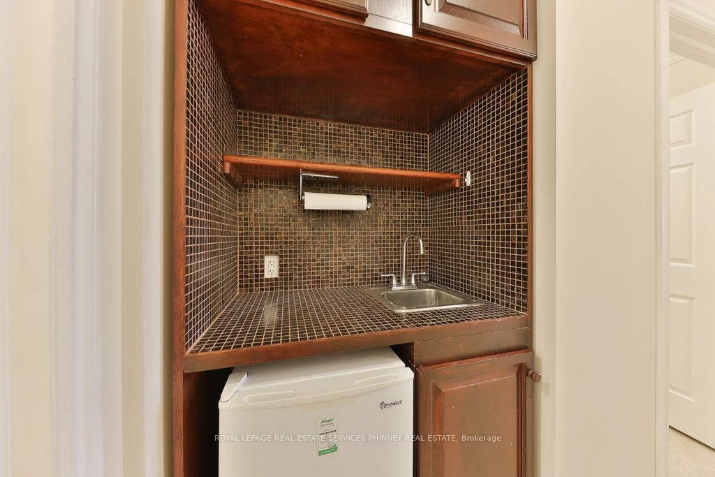 2861, Sherwood Heights, 1021 - WP Winston Park, Oakville