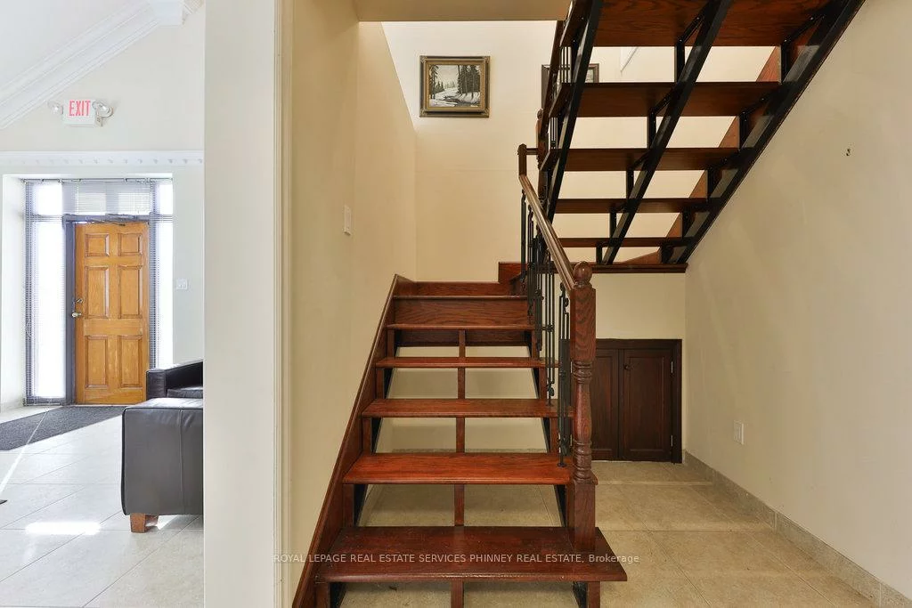 2861, Sherwood Heights, 1021 - WP Winston Park, Oakville