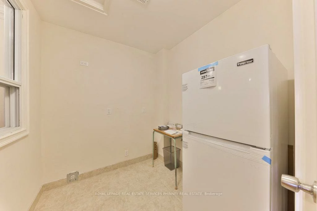 2861, Sherwood Heights, 1021 - WP Winston Park, Oakville