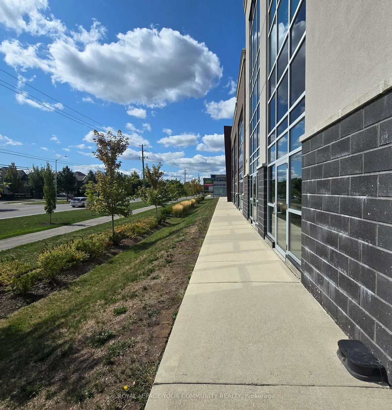 3495, Rebecca, 1014 - QE Queen Elizabeth, Oakville