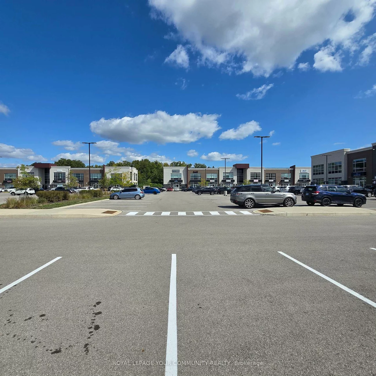 3495, Rebecca, 1014 - QE Queen Elizabeth, Oakville