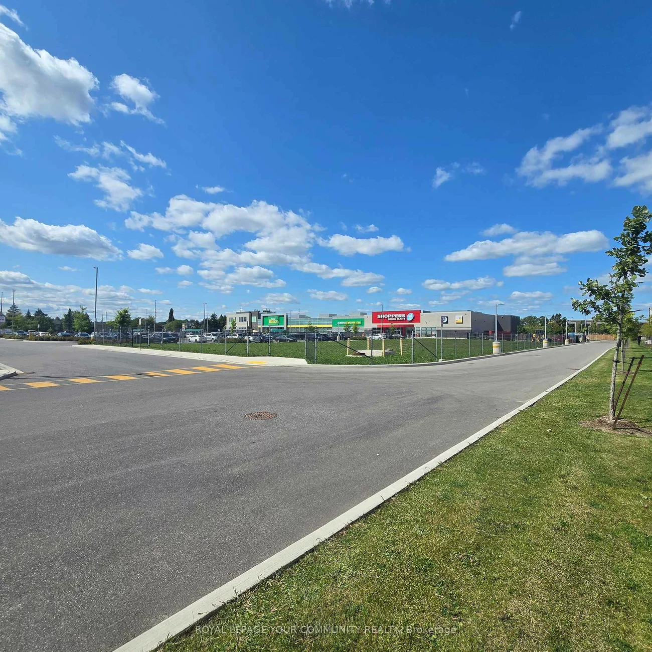 3495, Rebecca, 1014 - QE Queen Elizabeth, Oakville