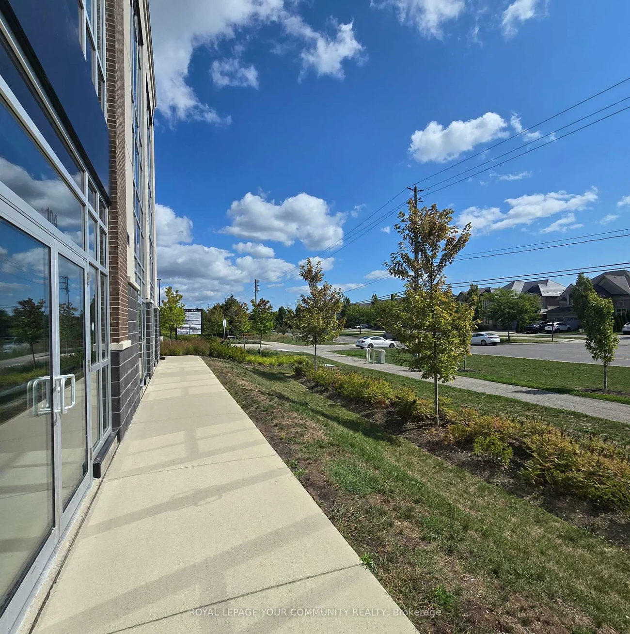 3495, Rebecca, 1014 - QE Queen Elizabeth, Oakville