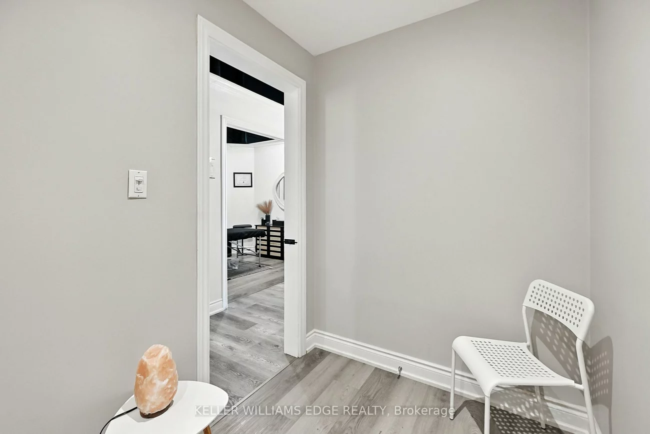 478, Dundas, 1015 - RO River Oaks, Oakville