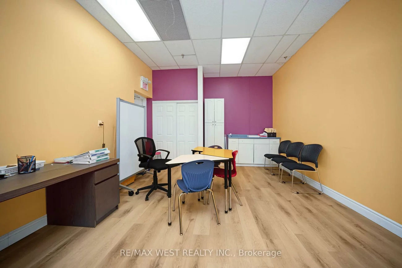 1500, Sixth, 1003 - CP College Park, Oakville